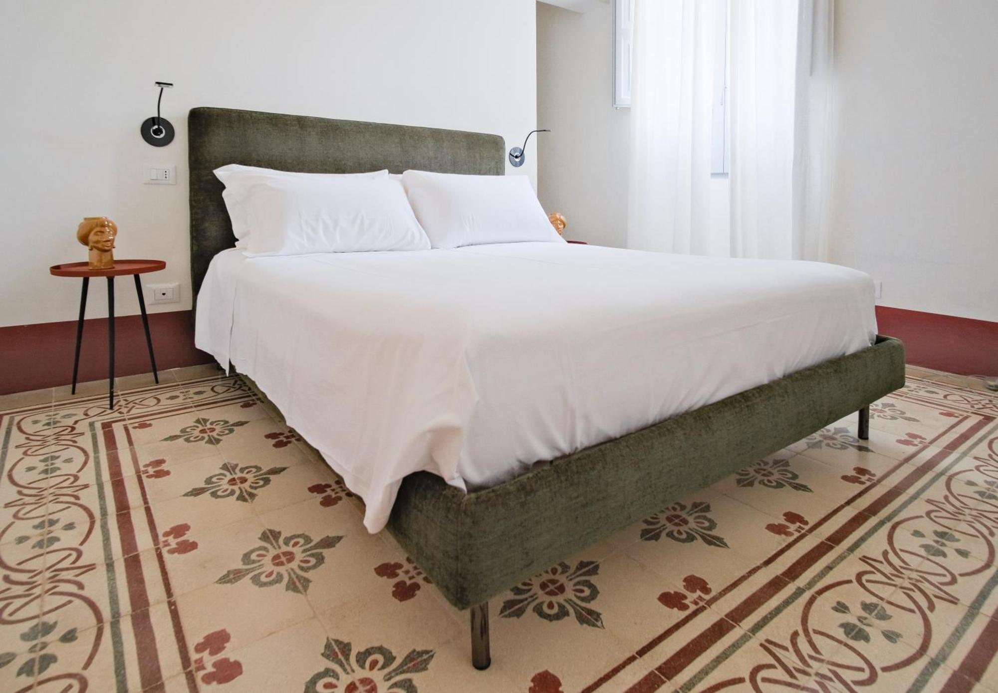 Dimora Siqu Hotel Menfi Bagian luar foto
